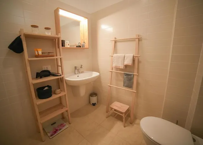 Apartment New Flat In Golf Club Rom